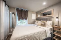 Mountain Living - Breathtaking View of Pikes Peak - Chalets