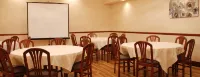The Plaza Hotel & Suites Winona - Wi-Fi