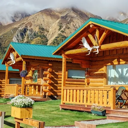 Sheep Mountain Lodge