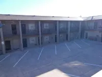 Bear Lodge Motel