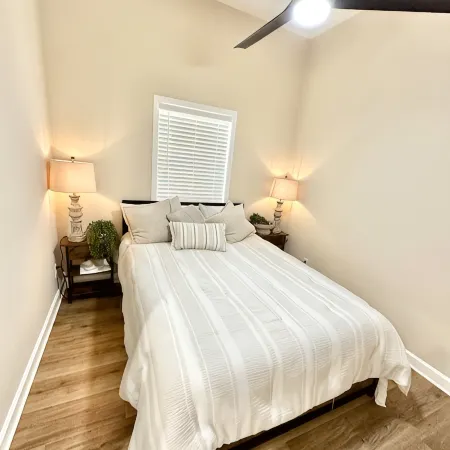 Cozy 1-bedroom Tiny House with WiFi, AC in beautiful Somerset