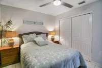 Sunset Lagoon. In the heart of Hudson. Waterfront. 2 minute walk beach/dining - 3 tähden