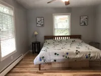 Waterfront Home for Summer/Winter Fun - Wifi