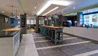 Premier Inn Chesterfield Town Centre - 3-Star