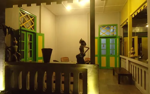 Jasmine Heritage Homestay - parking