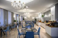 Atlas Hotel - parking