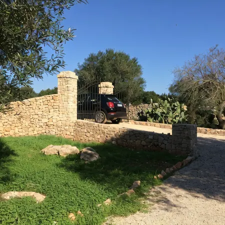 San Gregorio Villa with Secular Olive Grove, Garden, Porch and Private Pool