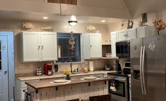 Bay View  Bungalow