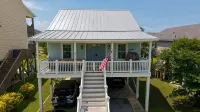 Escape to Coastal Comfort at Sperm Whales and Mermaid Tails!! - 3-Star