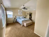 Immaculate Home in Aurora - 4 estrellas
