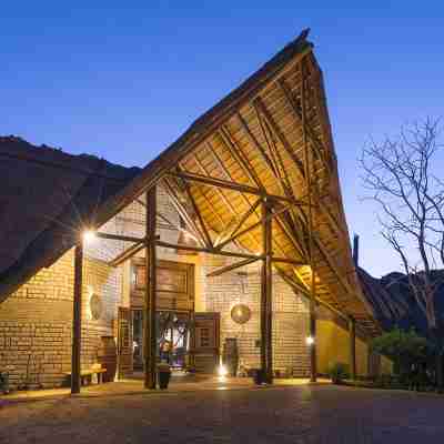 aha The David Livingstone Safari Lodge & Spa Hotel Exterior