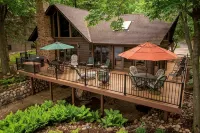 Whitefish Chain Lake Home with Beach + Sauna + King Beds + Kayaks +Paddle Boards - Alppimaja