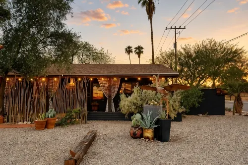 Benton Place - A Stylish Southwest Retreat - Private Pool