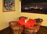 Hotel Los Balcones Leon - Breakfast