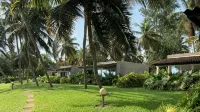 Hotel Coucoue Lodge - Bintang 3