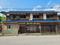 Ayu House -  Privatzimmer