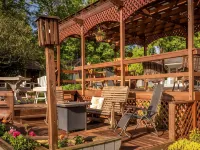 Azalea Garden Inn - Inns