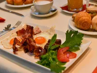 Hotel Eden - breakfast