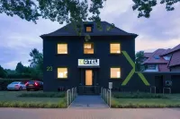 Xotel Отели в г. Хальдерн