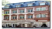 Astoria Hotel Отели рядом с достопримечательностью «Базилика Константина»