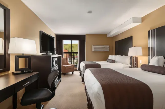 Days Inn by Wyndham Calgary Northwest Hotels near University C Train