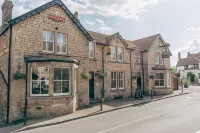 The Bear & Swan Hotels near Dundry Playground