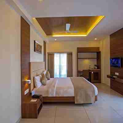 The Grand Highness Rooms