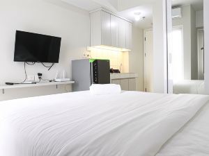 Furnished Studio Apartment @ the Springlake Summarecon