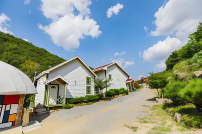 Jecheon Little Heaven Pension Hotels near Cheongpungho