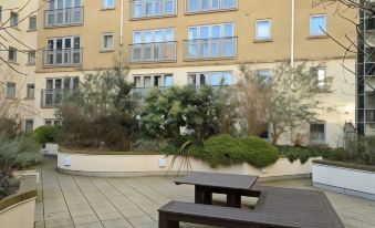 Hamilton Court Apartments from Your Stay Bristol