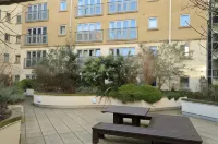 Hamilton Court Apartments from Your Stay Bristol