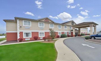 Best Western Nittany Inn Milroy