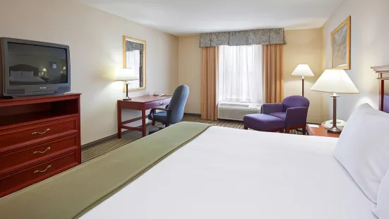 Holiday Inn Express & Suites Circleville