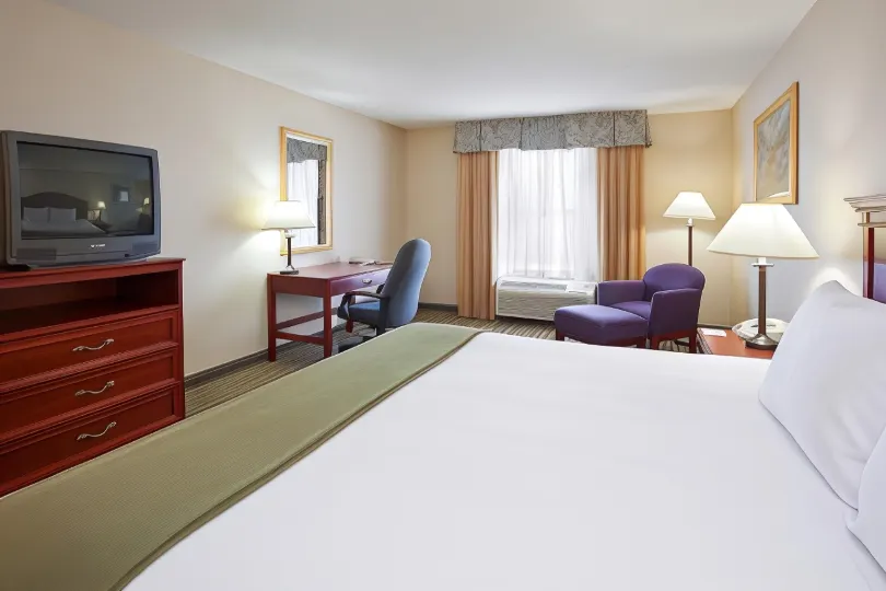 Holiday Inn Express & Suites Circleville