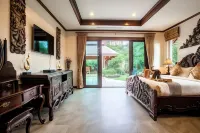 Saifon Villas 5 Bedroom Pool Villa Hotel dekat Khao Hang Nak