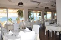 Coral Hotel & Resort