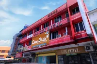 Lux Hotel Hotels in Durian Sebatang