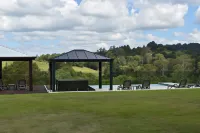 Mapleton Springs Hotels in Yandina