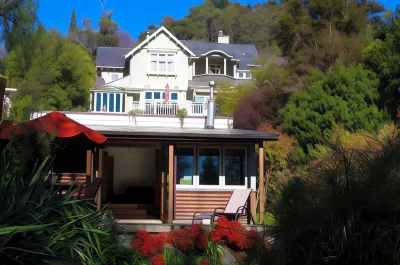 Joya Garden & Villa Studios