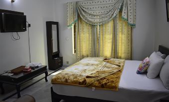 Neelum Guest House