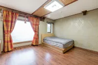 Yongin Jayeonsup Pension Hotel di Yongin