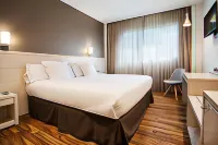 AZZ Valencia Táctica Hoteles en Manises
