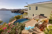 'Sea la VIE' - Waterfront St Thomas Escape w/ Pool - Beach