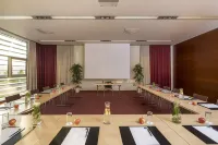 Spa Resort Styria- Adults Only - parking