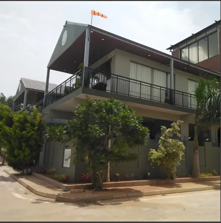 Nandi Hills View Cottages