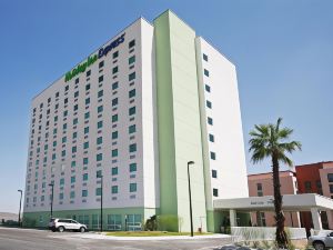 Holiday Inn Express Saltillo Zona Aeropuerto