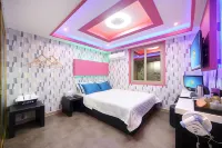 Jinju Comma Self Check-in Motel