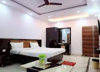 Hotel Pink Paradise ( Gorakhpur, UP) Các khách sạn ở Gorakhpur