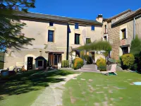 Entre Tarn et Causses Hotels in Les Vignes