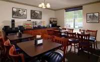 Sequoia Inn Hotels in Hanford